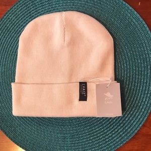Lvaiz Unisex Beanie Hats NWT NIP